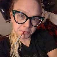 400+ "Senger" profiles