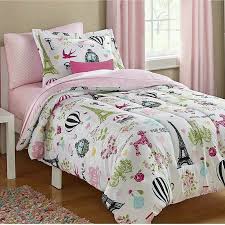 Sprei halus, keren pilihan soimah. Lucunya Sprei Dan Bedcover Buat Kolektor Motif Paris Yuk Flickr