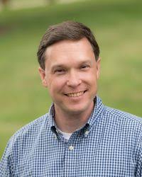 Stephen Gee's Instagram, Twitter & Facebook