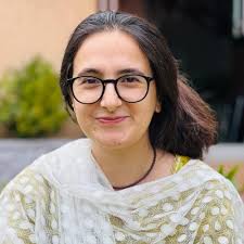 Effective Client Communication in Computer Graphics