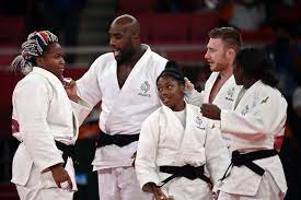 Éliminatoires puis 8e de finale, ¼ de finale et repêchages. Vkmzbi9e3nxdhm