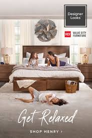 Warm And Inviting With Rugged Good Looks And All That Grainy Texture Extra Points For A Nightstand Remodel Bedroom Cozy Small Bedrooms Master Bedrooms Decor
