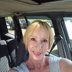 Debra Jaros's Instagram, Twitter & Facebook