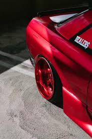 The r32 skyline was first put into production by nissan in may of 1989 and was originally created for racing purposes. Nissan Skyline Gt R R32 Mit 800 Ps Und Allrad Godzillas Urgrossvater Mit Barenkraften