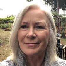 Lori Hatfield (@LoriHat28626937)