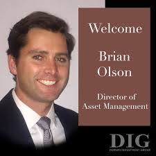 Dennis Mather's Instagram, Twitter & Facebook