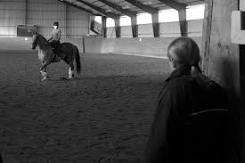 Handen på hjärtat, har du en genomtänkt plan när du rider och hoppar fram inför tävling? Lisen Har Nastan Helt Ratt Ridsport