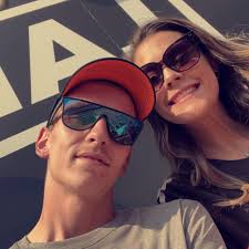 Who can provide electrician services for minor repairs and additional amps  in Lorain, Ohio?