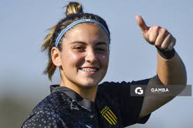 Victoria Sena, de Liverpool. Campeonato Uruguayo de Fútbol Femenino.  Complejo Rentistas.