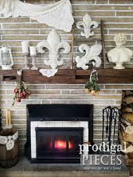 Our fleur de lis collection is one of 18 decorative wood applique collections we offer. Fleur De Lis Wall Art From Thrifted To Fabulous Prodigal Pieces