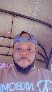 Good evening my lovely people 💫 Weekend is not only for enjoyment, it's  also for a reset. Breathe, smile, forgive small things, and allow your  heart to be light tonight.#WeekendVibes #PeaceOfMind