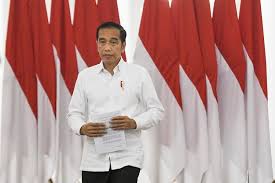 Tentera myanmar mengumumkan bahawa mereka merebut kekuasaan dan akan memerintah negara ini selama 1 tahun. 5 Kebijakan Jokowi Tangani Covid 19 Gratiskan Tarif Listrik Hingga Keringanan Kredit Halaman All Kompas Com