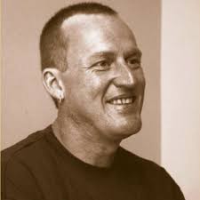 PDF) Entrevue par Louise Sarrasin: Le décalage de valeurs entre l'école et  les familles : une occasion de rapprochement