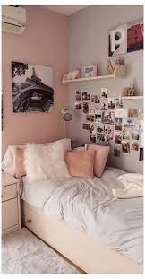 Aesthetic bedrooms typically have a bohemian decor style, making the most of the natural white light flowing through the windows. Pin On My Pins