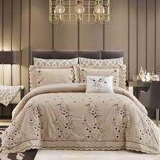 مفرش جينا صيفي مفرد ونص مطرز بيج عدد القطع 4 beige bed white bedding summer bedding
