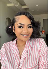 Prom Makeup Tips: Soft Glam and Smokey Liner