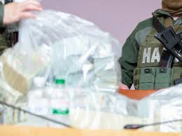 Набу та сап скерували до суду справу про розкрадання 2,87 мільйона гривень на будівництві бліндажів у зоні операції об'єднаних сил. Figurant Dela O 6 Mln Vzyatki Dlya Rukovoditelej Sap I Nabu Poshla Na Sdelku So Sledstviem Gordon
