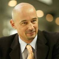 100+ ملفًا شخصيًا يحتوي على “Ellinger”