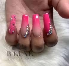 Much like a french manicure in reverse, these pink ombre nails are cute and sweet. 15 Nail Designs With Diamonds To Keep You Flake Tidy Tale