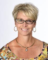 Angela Bell's Instagram, Twitter & Facebook