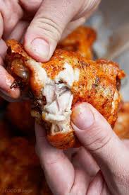 These Oven Fried Chicken Thighs Are Extra Crispy On The Outside And Very Tender And Ju Oven Fried Chicken Thighs Crispy Baked Chicken Thighs Oven Fried Chicken