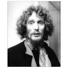 Peter Edward's Instagram, Twitter & Facebook