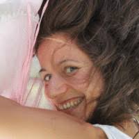 Carol Dekeyser's Instagram, Twitter & Facebook