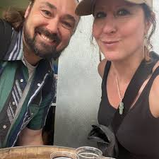 Teaching gifted students with divergent thinking