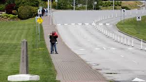 Oct 14, 2020 · biden also wants to establish a border oversight panel of 30 members to propose changes to current border policies, some of which would inevitably limit enforcement. Frustration Grows As Us Canada And Mexico Extend Border Closures Into July Keci