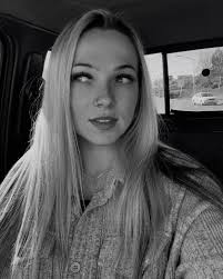 Dani Saunders (@danisaunderss) • Instagram photos and videos