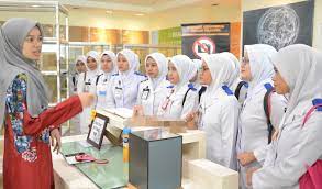 What is the abbreviation for institut latihan kementerian kesihatan malaysia? Lebih 7 000 Graduan Institut Latihan Kementerian Kesihatan Malaysia Ilkkm Akan Diserap Mulai 1 Januari 2019 Jobcari Com Jawatan Kosong Terkini