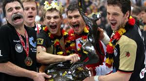 Henning fritz (born september 21, 1974 in magdeburg, east germany) is a retired german handball goalkeeper, and the first goalkeeper to be named world player of the year, in 2004. Pugdpcohgs5scm
