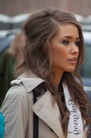 Ela Mino Bio By Robert Thivierge