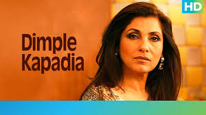 Bombay'da zengin bir ebeveyn tarafından doğup büyümüş, genç yaştan itibaren oyuncu olmayı. Happy Birthday Dimple Kapadia Eros Now Youtube