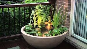 Mini Gartenteich Bauen Kleine Oasen Im Garten Oder Auf Dem Balkon Gartenteich Bauen Garten Gartenteich