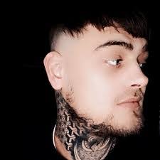 Andrew Sharp's Instagram, Twitter & Facebook