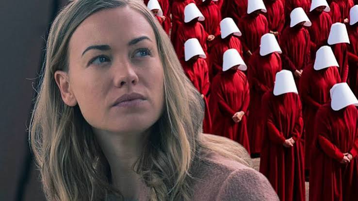 Handmaid's Tale: Serena Joy Becomes A Handmaid - Theory Explained