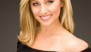 LA Kings Ice Crew Girls Ally Mello, Ashley Covert cast for The Amazing Race 