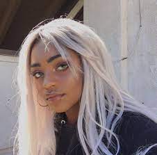 Pin By Yuxi On Faceclaims Black Girl White Hair Hair Inspo Color Aesthetic Hair