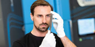 Case hardening and carbonitriding