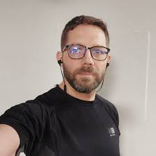 Last night I finally managed to debut "Rufus" at No Pressure Open Mic with  some help from Grandma John. I also brought back and old track "Untitled  Obsession" which I'd always loved