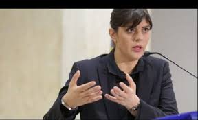 Parliament's leading meps endorsed today laura codruţa kövesi's appointment as the first head of the new european public prosecutor's office. AcuzaÈii Grave La Adresa Laurei CodruÈa Kovesi O CunoscutÄ JudecÄtoare Èterge Pe Jos Cu Fosta ÈefÄ Dna Capital