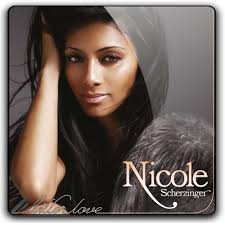 Nicole Scherzinger in German