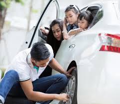 Teruskan bacaan sebab saya akan terangkan prosedur tukar nama geran motor atau kereta tanpa ye betul. Tayar Pancit Cara Tukar Tayar Kereta Yang Mudah Cepat Dan Selamat