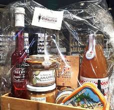 Concours Gourmand En Partenariat Avec Lecomptoirdemaurice Vous Pouvez Gagner Un Panier Gourmand Concours Gourmand En Par Ketchup Bottle Sardines Gourmand