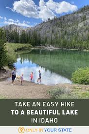The Easy Lakeside Trail In Idaho Titus Lake Trail That Will Lead You Through Absolute Perfection Adventure Getaway Scenic Views Photography Scenic Views