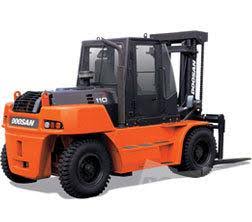 Doosan D110 Forklift