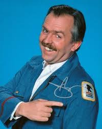 John Ratzenberger Autographed Original 8x10 Photo LOA TTM