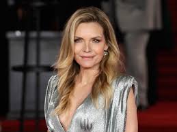 Back in 1983, michelle pfeiffer was relatively new in the industry, and young to boot. Michelle Pfeiffer Recalls Inappropriate Incident With High Powered Industry Figure The Independent The Independent