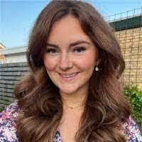 Kimberly Helbig's Instagram, Twitter & Facebook